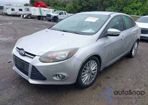 2013 Ford Focus Titanium from USA, damaged, VIN 1FADP3J20DL379672